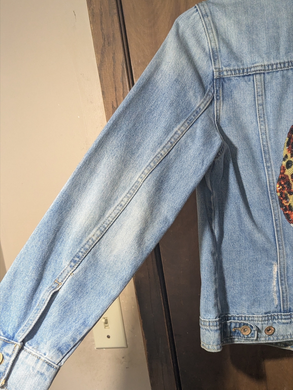 Old Navy Light Blue Denim Jacket with Sequined Leopard Motif - Picture 5 of 6
